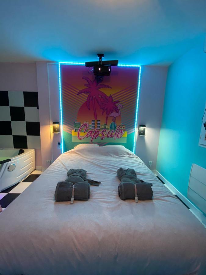 Capsule Miami Vice - Jacuzzi - Billard - Ecran Cinema & Netflix - Ping-Pong - Nintendo & Jeux- Liévin Eksteriør bilde