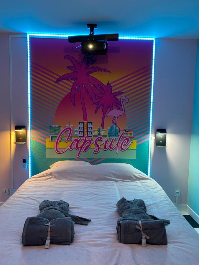 Capsule Miami Vice - Jacuzzi - Billard - Ecran Cinema & Netflix - Ping-Pong - Nintendo & Jeux- Liévin Eksteriør bilde