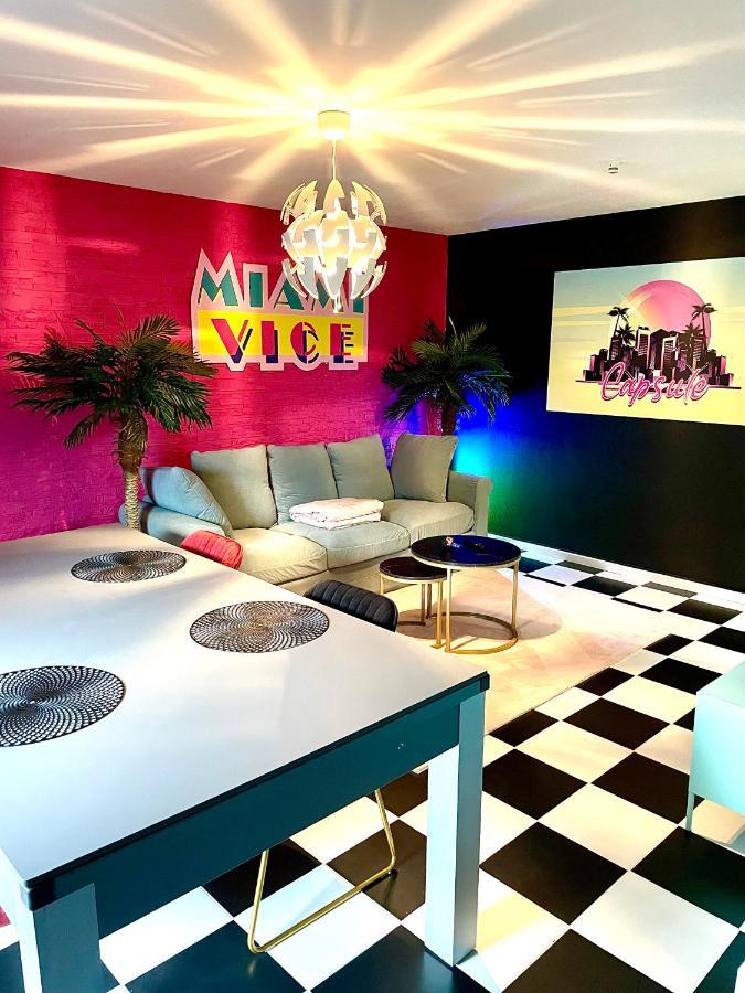 Capsule Miami Vice - Jacuzzi - Billard - Ecran Cinema & Netflix - Ping-Pong - Nintendo & Jeux- Liévin Eksteriør bilde